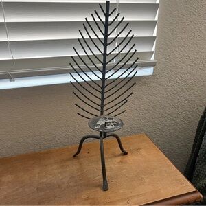 Iron Rod Metal Leaf Shaped Candle Holder Home Decor